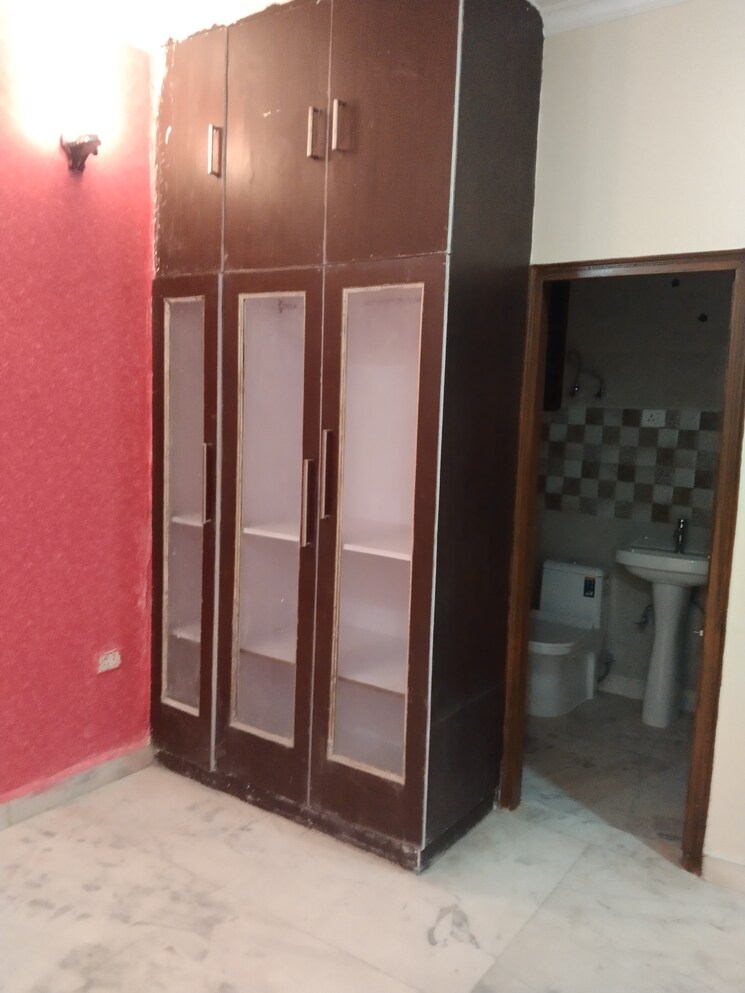 Room, vasant kunj 4 Bedroom 2250 Sq.Ft. Apartment In Vasant Kunj Delhi 6984220