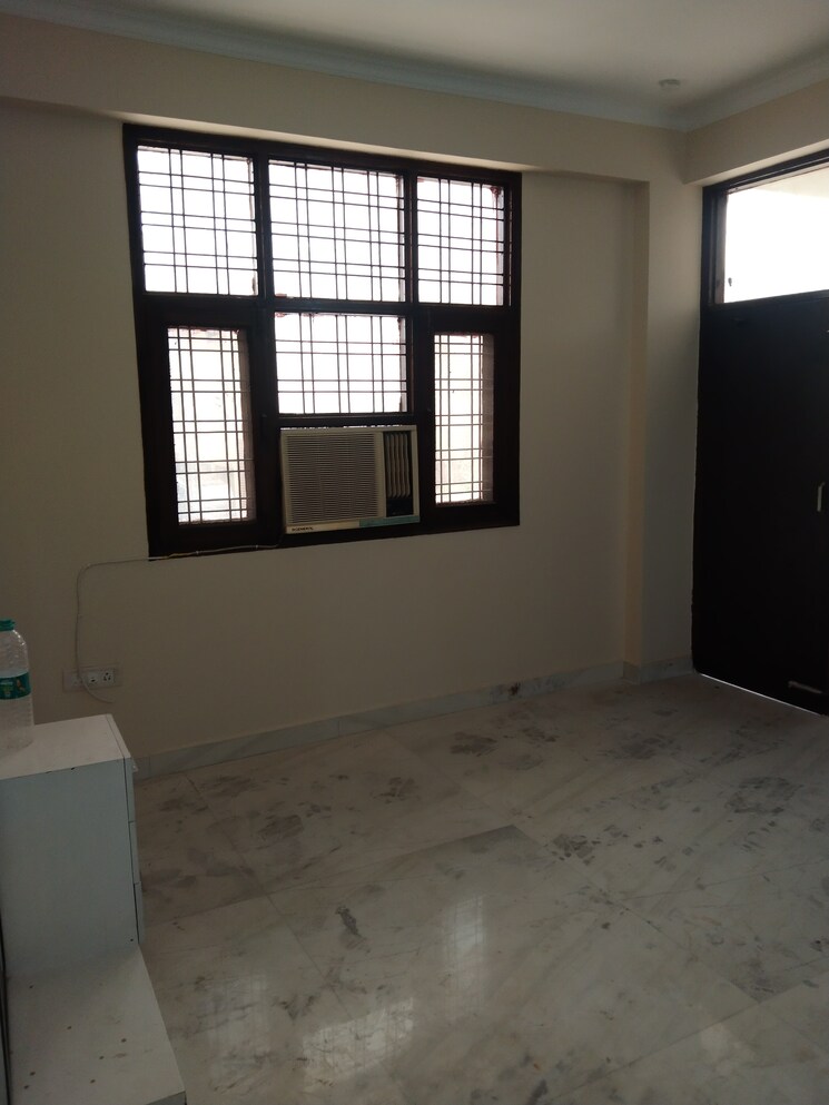 Room, vasant kunj 4 Bedroom 2250 Sq.Ft. Apartment In Vasant Kunj Delhi 6984220