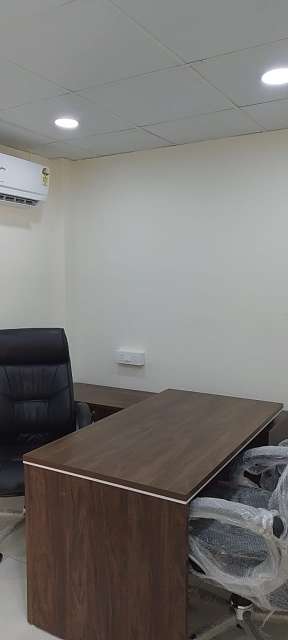 Commercial Office Space 600 Sq.Ft. For Rent in Sector 15 Noida  6984688