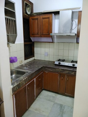 Kitchen in 2 BHK Builder Floor at Lajpat Nagar – for Rent