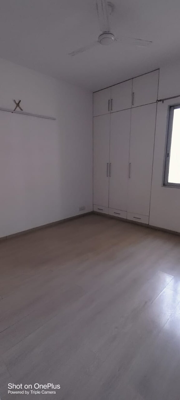 Room, emaar-emerald-estate 3 Bedroom 1395 Sq.Ft. Apartment In Sector 65 Gurgaon 6986159