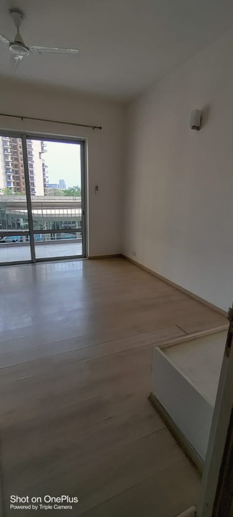 Room, emaar-emerald-estate 3 Bedroom 1395 Sq.Ft. Apartment In Sector 65 Gurgaon 6986159