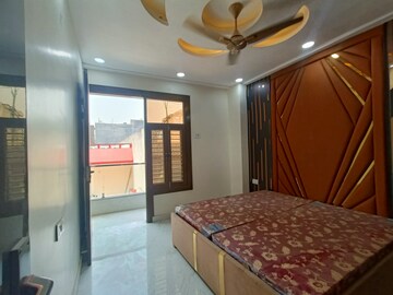 Bedroom in 3 BHK Builder Floor at Uttam Nagar – for Sale