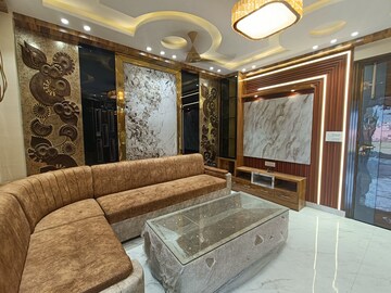 Bedroom in 3 BHK Builder Floor at Uttam Nagar – for Sale