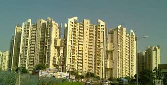 3 BHK Apartment For Rent in Unitech The Close South Sector 50 Gurgaon 6992922