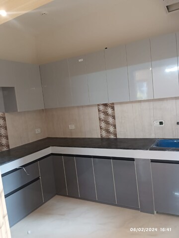 1 BHK Apartment For Sale in Vasant Kunj