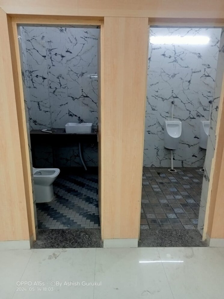 Room, sector 63 Commercial Office Space 5000 Sq.Ft. In Sector 63 Noida 6995323