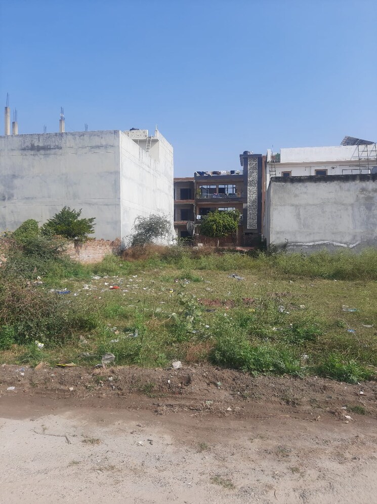 300 Sq.Yd. Plot in Hapur Road Ghaziabad