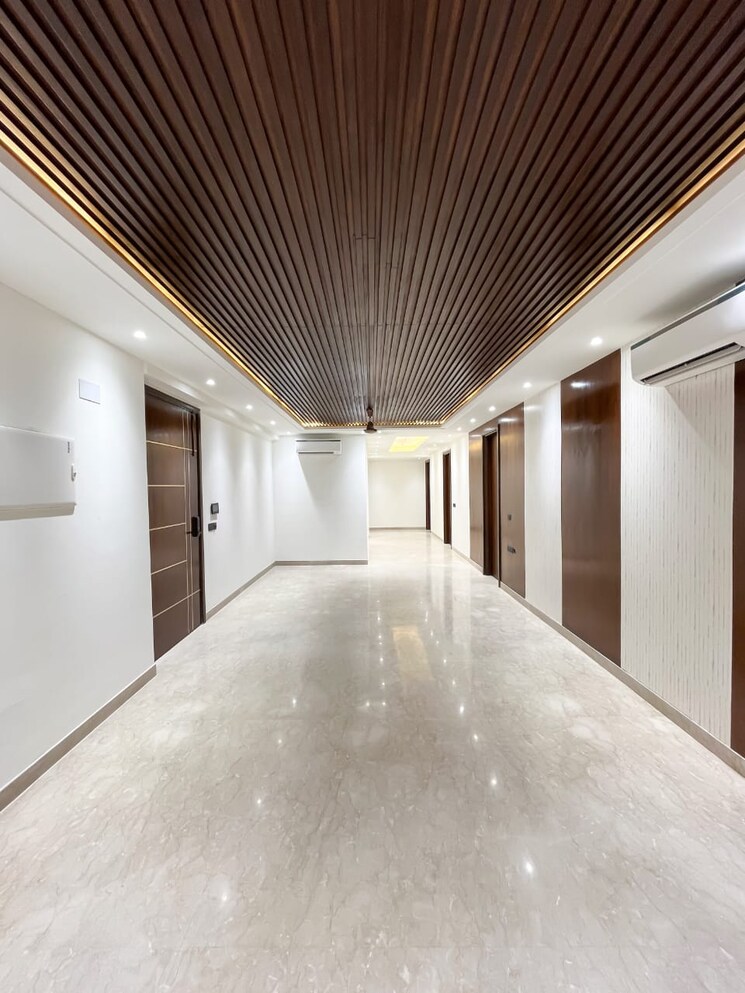 undefined, malibu town 5 Bedroom 5400 Sq.Ft. Builder Floor In Malibu Town Gurgaon 6998480