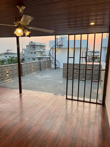 Room in 4 BHK Villa at Sahastradhara Road – for Sale