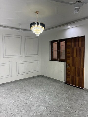 Room in 4 BHK Villa at Sahastradhara Road – for Sale