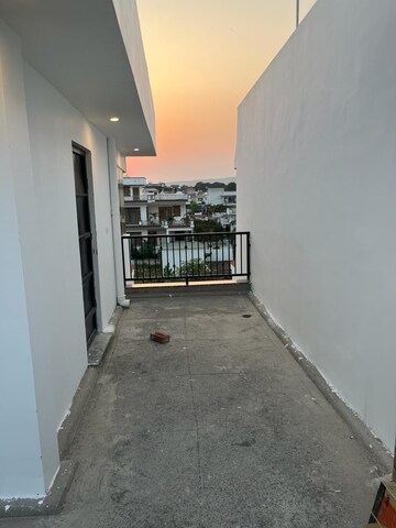 Building Lobby in 4 BHK Villa at Sahastradhara Road – for Sale