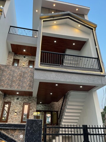 4 BHK Villa – Exterior View View at Sahastradhara Road - for Sale