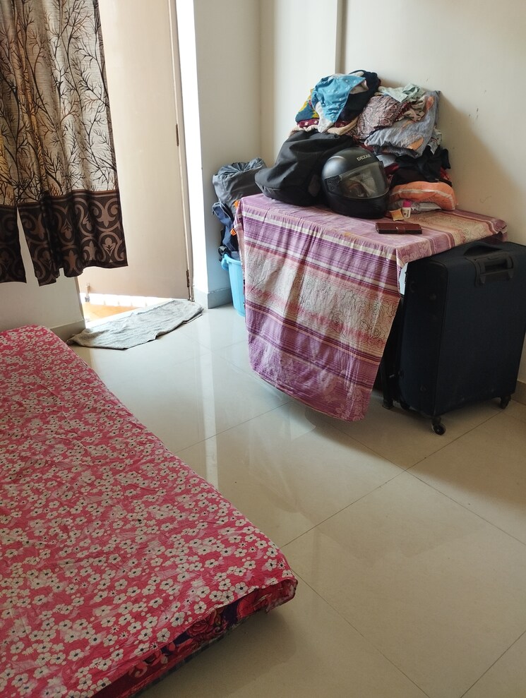 Bedroom, pareena-laxmi-apartments 2 Bedroom 453 Sq.Ft. Apartment In Sector 103 Gurgaon 7000021