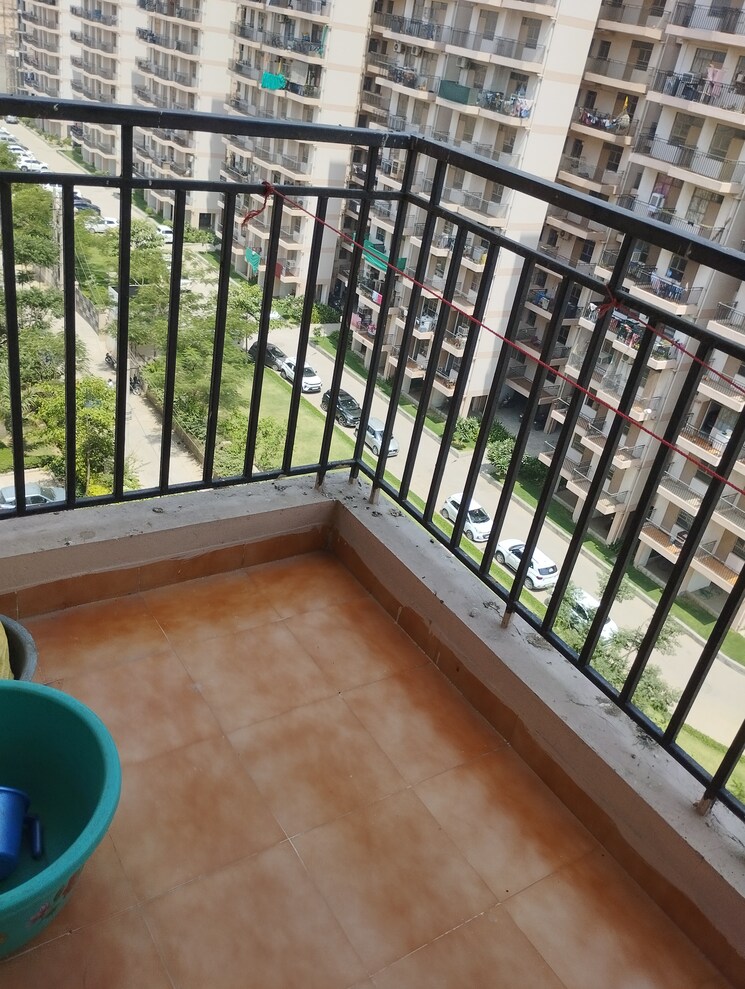 Balcony, pareena-laxmi-apartments 2 Bedroom 453 Sq.Ft. Apartment In Sector 103 Gurgaon 7000021
