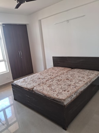 2 BHK Apartment For Resale in Omaxe Grand Sector 93b Noida  7000129