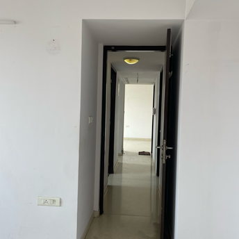 2 BHK Apartment For Resale in RNA NG Royal Park CHS Karve Nagar Mumbai 7000886