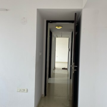 2 BHK Apartment For Resale in RNA NG Royal Park CHS Karve Nagar Mumbai  7000886