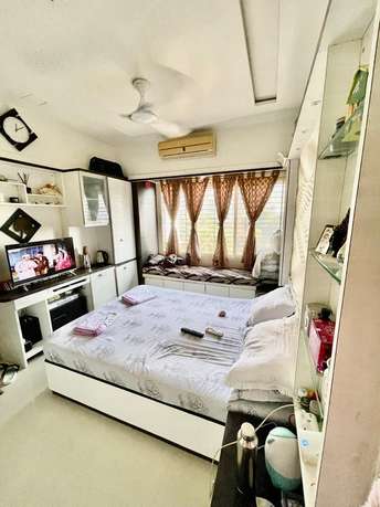2 BHK Apartment फॉर रीसेल इन Sheth Auris Serenity Tower 1 Malad West Mumbai  7001419