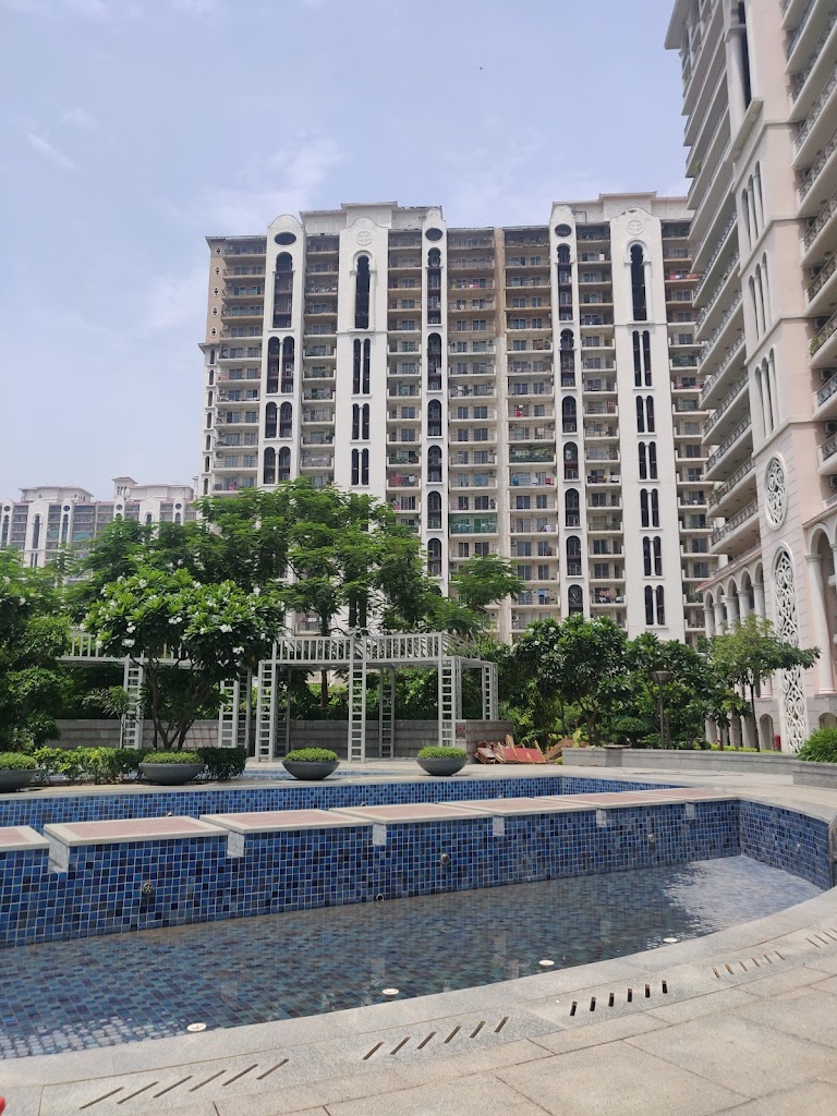 3 BHK Apartment For Resale in DLF The Skycourt Sector 86 Gurgaon  7001864