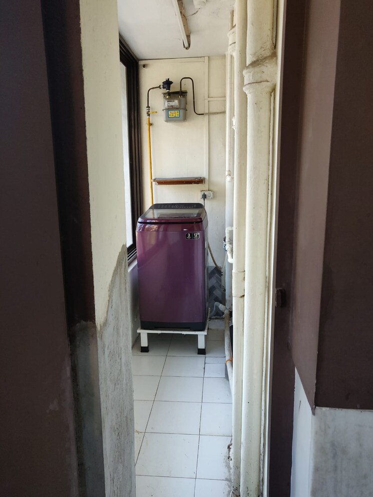 Bathroom, union-park-khar-west 1 Bedroom 400 Sq.Ft. Apartment In Khar West Mumbai 7002799