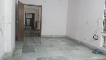 Room in 2 BHK Apartment at Ruchira Residency, Em Bypass – for Rent