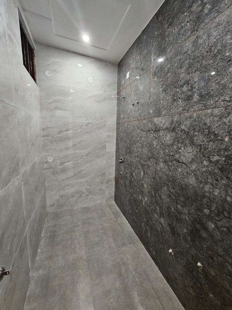 Bathroom, sahastradhara road 3 Bedroom 2250 Sq.Ft. Villa In Sahastradhara Road Dehradun 7006655