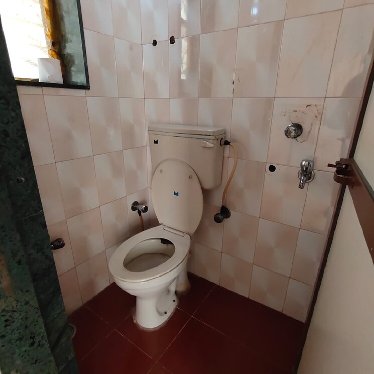 Bathroom, nr-apartment 1 Bedroom 932 Sq.Ft. Apartment In Diva Thane 7013331