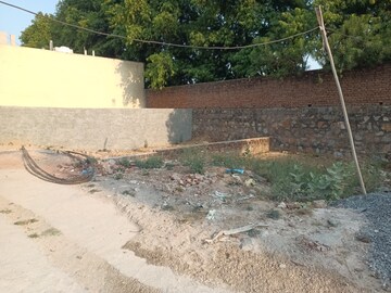  Plot For Sale in Fatehpur Beri