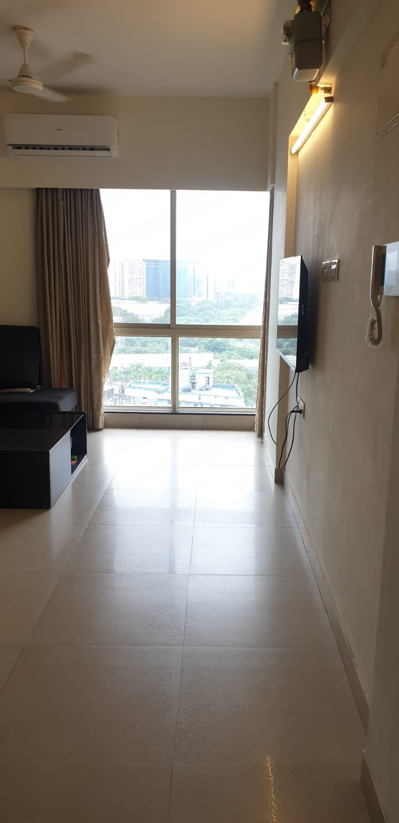 1 BHK Apartment For Resale in Aspen Park Goregaon East Mumbai  7009990