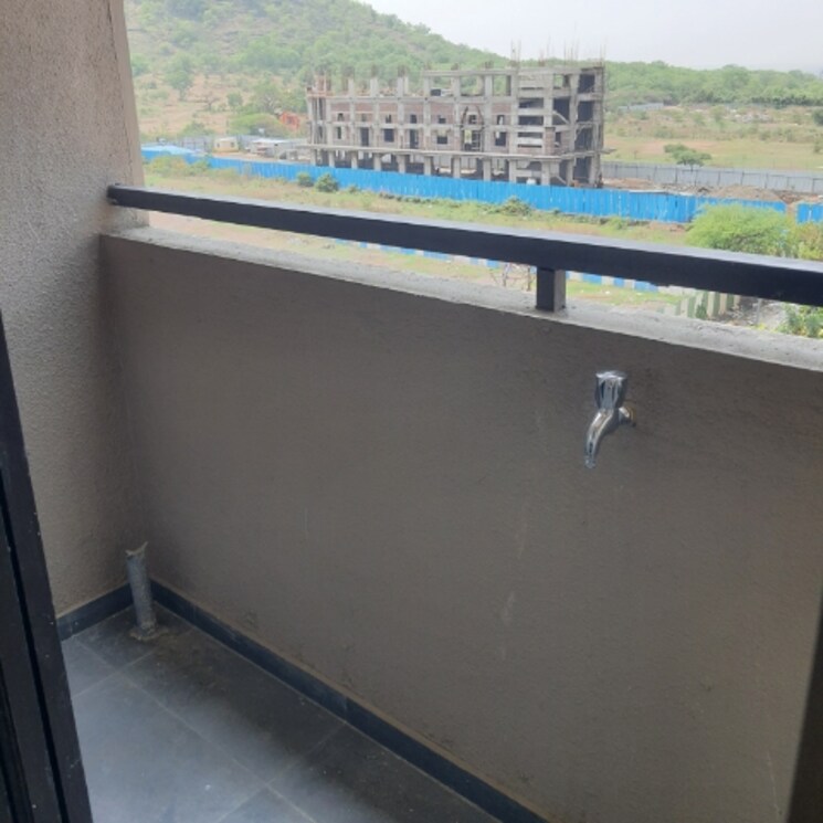 Balcony, mantra-montana-phase-1 1 Bedroom 427 Sq.Ft. Apartment In Dhanori Pune 7010185