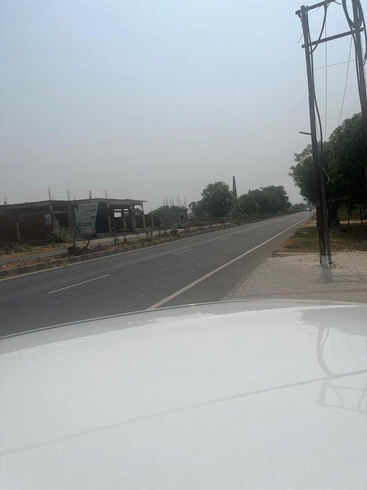 undefined, jewar  100 Sq.Yd. Plot In Jewar Greater Noida 7010488