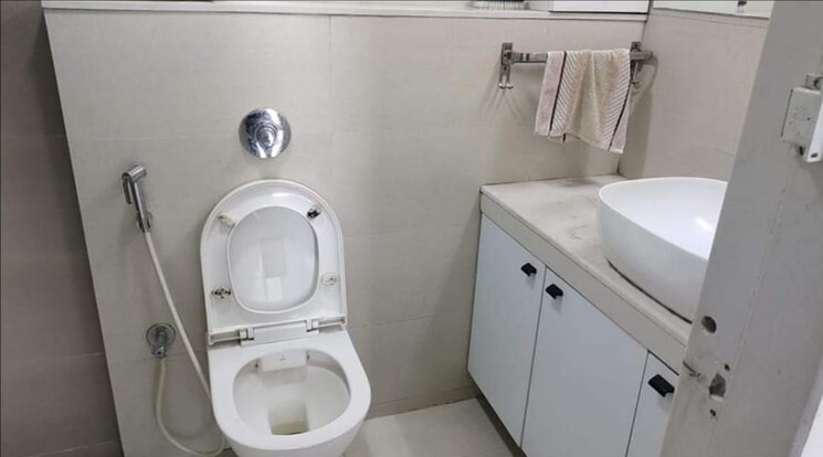 Bathroom, ashar-edge 2 Bedroom 653 Sq.Ft. Apartment In Pokhran Road No Two Thane 7011340