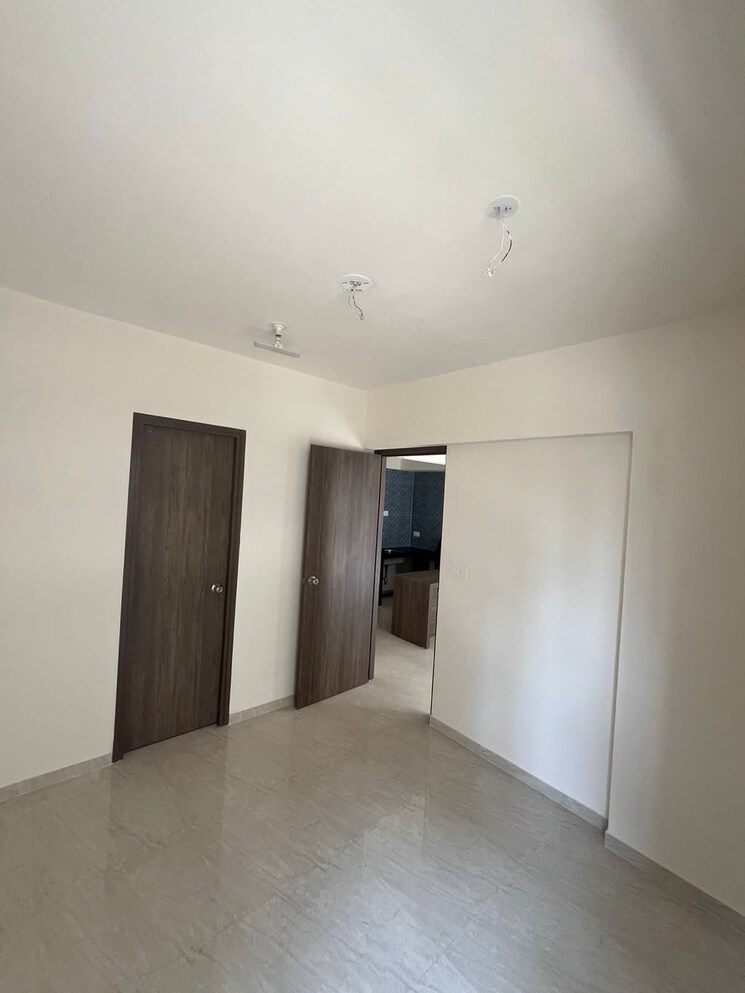 Room, lodha-crown-taloja-quality-homes 1 Bedroom 454 Sq.Ft. Apartment In Dombivli East Thane 7012239