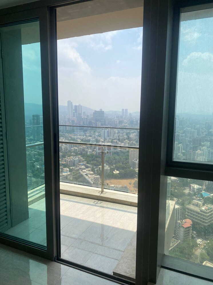 Swimming Pool, sheth-auris-serenity-tower-1 4 Bedroom 1648 Sq.Ft. Apartment In Malad West Mumbai 7013252