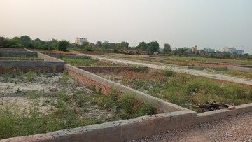  Plot For Sale in Knowledge Park V Greater Noida