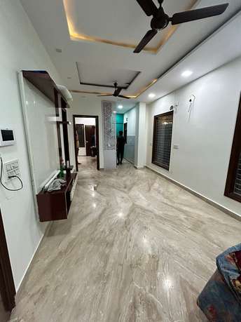 2 BHK Builder Floor For Rent in Paschim Vihar Delhi 7016604