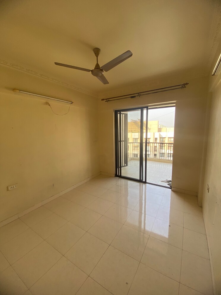 Master Bedroom, goel-ganga-satellite 2 Bedroom 1150 Sq.Ft. Apartment In Wanowrie Pune 7016599