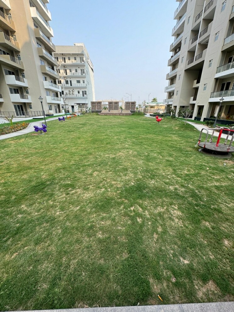 Exterior View, patiala road 5 Bedroom 2945 Sq.Ft. Apartment In Patiala Road Zirakpur 7017021