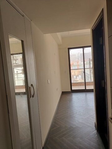 रेसिडेंशियल विला वर्ग यार्ड फॉर रीसेल इन सेक्टर 17ए गुड़गांव  7017142