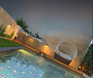 Swimming Pool in 4 BHK Apartment at Pareena The Elite Residences, Sector 99 – for Sale