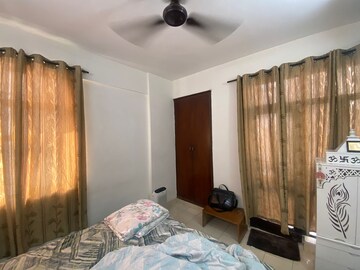Bedroom in 3 BHK Apartment at Maple Heights, Sector 43 – for Sale