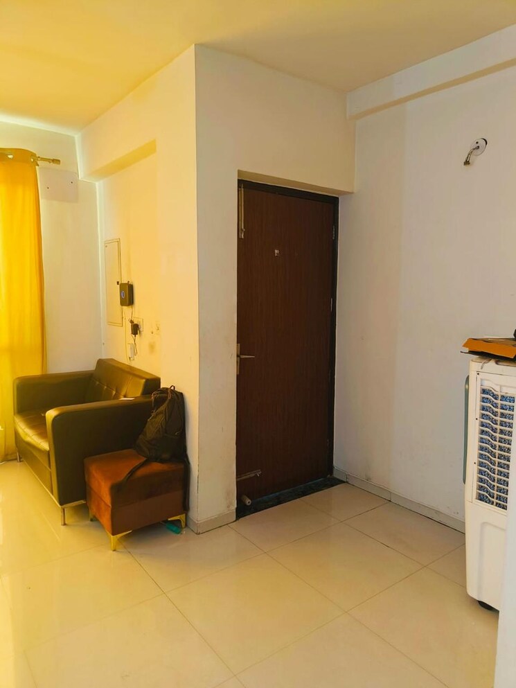 Living Room, bptp-parkland-pride 3 Bedroom 190 Sq.Yd. Independent House In Sector 77 Faridabad 7018558