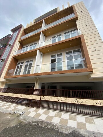 3 BHK Builder Floor For Sale in Sahastradhara Road