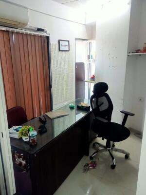 Commercial Office Space 450 Sq.Ft. For Rent In Nirman Vihar Delhi 7021868