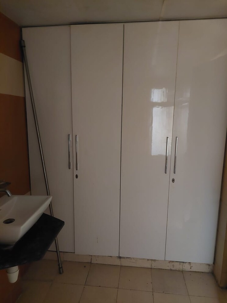 Bathroom, galaxy-vega 2.5 Bedroom 1100 Sq.Ft. Apartment In Tech Zone 4 Greater Noida Greater Noida 7024301