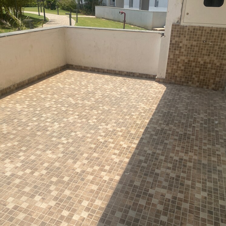 Balcony, omaxe-lake 3 Bedroom 1580 Sq.Ft. Apartment In Mullanpur Chandigarh 7025840