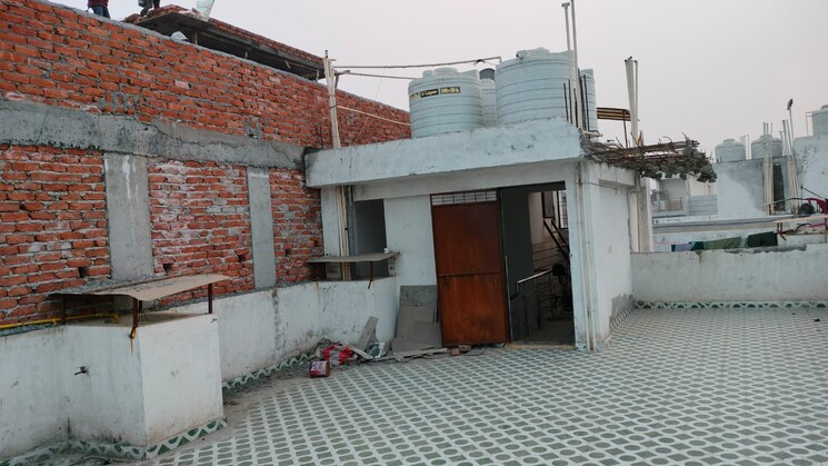 Cover Image, zakir nagar 3 Bedroom 900 Sq.Ft. Apartment In Zakir Nagar Delhi 7026630