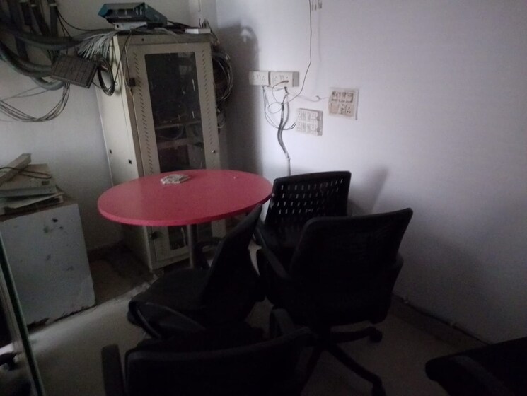 Other, sector 1 Commercial Office Space 1800 Sq.Ft. In Sector 1 Noida 7026954