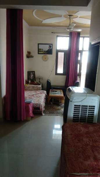 2 BHK Builder Floor For Resale in Krishna Garden Colony Ghaziabad 7027139
